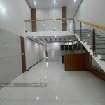 Chỉ 500 triệu nhận ngay nhà 1 trệt 1 lửng đúc sân xe ôtô gần ngã 3 bình ý, sổ hồng riêng thổ cư 100%