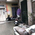6,99 tỷ bán nhà 30m 5 tầng lô góc dân xây,phường ngọc thụy,quận long biên. 30m ra hồng tiến