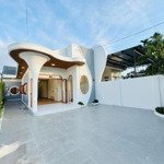 Bán căn nhà ven sông cái nha trang