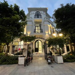 Chính chủ bán gấp biệt thự góc sao biển 20 view biển nước mặn vinhomes ocean park.0962678988