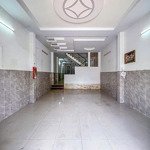 Cho thuê nhà lầu mặt tiền đường nguyễn tri phương nhà 3 p ngủ 3 wc giá chính chủ