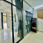 Cho thuê căn hộ quận 1 35m2 gần cầu ba son , nhà thờ đức bà có nhận khách airb&b , ngắn dài hạn