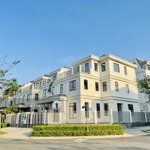 Bán biệt thự view sông hoàn thiện cơ bản dt 160m2 nở hậu sân vườn rộng kđt lakeview city giá 30 tỷ