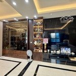 Hoàn kiếm-vip-sát phố lý nam đế-ô tô đỗ cửa-lô góc-mặt tiền khủng-thang máy-full nội thất tiền tỷ