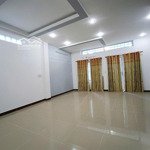 Mặt tiền nguyễn văn trỗi - trương quốc dung q.pn4m x 14m 5 tầng sân thượng14 tỷ35ph ra sân bay