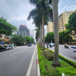 Cực hiếm..bán 1520m2 đất mặt phố lê đức thọ. mặt tiền 61m. lô góc 3 mặt đường ô tô. gia 420 tỷ