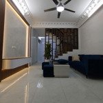 Bán nhà đẹp thịnh quang - đống đa -nhà thông nhiều ngõ, mới ,đầy đủ nội thất ,37m2 ,5 tầng 7ty8