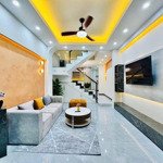 Nhà Cách Sân Bay Chỉ 1Km Tại Huỳnh Văn Bánh, Phú Nhuận Vị Trí Cực Đẹp Với Giá Chỉ 3Tỷ58.