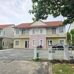 Bán Cặp Biệt Thự Đẹp Nhất Khu Biệt Thự The Oasis Kdc Việt Sing, Thành Phố Thuận An, Bình Dương.