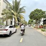 Bán nhà nguyên căn 1 trệt 2 lầu ngay aeon tân an