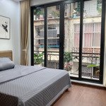 Nhà 6 tầng 2 ôtô đỗ trong nhà/ 62m2/ ngõ thông / gần tttm eon long biên bán