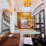 Bán nhà láng hạ, ngõ thông, nông gần phố, thoáng sạch, 2 thoáng, dân xây, ở luôn 50mx4tầng