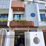 Cần bán nhà 3 tầng kiệt ô tô 82 nguyễn chánh, liên chiểu