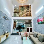 Chính chủ kẹt vốn kinh doanh bán gấp nhà phổ quang, p9, phú nhuận. shr 0765069021