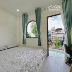 Cho thuê studio ban công giá chỉ từ 6triệu rộng 35m2 sát bên lotte, gần cầu kênh tẻ - tdtu, rmit q7