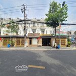 Bán nhà 1 trệt 2 lầu mt đường võ thị sáu p.đông hòa tp.dĩ an