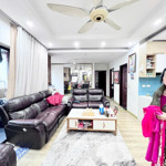 Bán chcc tòa d vinaconex 102m2 2 ngủ 2vs giá 6,5 tỷ có thương lượng - nhà đẹp để lại nội thất