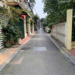 Bán đất mặt ngõ 102 ngọc thụy 100m2 mt5m .oto tải2.5 tấn thông,sổ vuông. chào 15tỷ có thương lượng