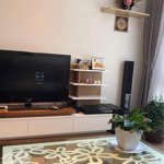 Bán căn hộ 75m2 2pn2vs full nội thất, tầng cao hướng đông nam giá 6tỷ3 bao phí