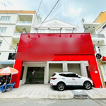 Cho thuê nhà trung tâm quận 10 - đoạn gần tòa nhà viettel
