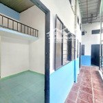 Phòng mới có ban công cực thoáng- mặt tiền nguyễn tri phương cạnh bách hóa giá 2tr