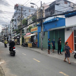 Bán nhà phố mặt tiền phan văn hân(sát q.1) ngang (6,2m x 24m) cn 124m 4 tầng giá bán 28,4 tỷ