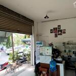 Cần sang quán cafe nguyễn hữu cảnh p22 bt, 5x4m,vỉa hè rộng,đủ đồ, 30tr