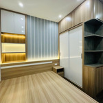 Sở hữu căn hộ 2 ngủ 56m2 hh2 linh đàm, hoàng mai view hồ chỉ 2 tỷ 490 triệu.lh:0915057768