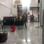 Mặt phố nguyễn viết xuân kinh doanh- vỉa hè - ô tô tránh - kinh doanh- 3 thoáng. dtsd: 70m