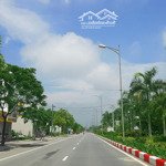 Bán đất mặt đường nguyễn tất thành 200m2 mặt tiền 10m sâu 20m odt