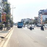 Bán Nhà Mặt Phố Nghi Tàm, Vị Trí Đẹp Nhất Phố, 72M, Mặt Tiền 5,4M, Nở Hậu Siêu Đẹp, 50,4 Tỷ.