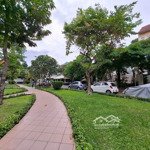 Hiếm: Nhà View Công Viên Bông Sao P.5 Quận 8 102M2 Giá Tốt Chỉ 16 Tỷ