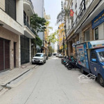Anh Phong Bán Nhà Láng, Đống Đa-Ngõ Rộng-Ô Tô Vào Tận Nhà-Sát Phố-Ở Kết Hợp Kinh Doanh- Giá Rất Tốt