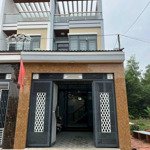 Bán Nhà Mặt Phố 1 Trệt 1 Lầu Đường Nguyễn Văn Thành, 2Tỷ350, 90M2, Thủ Dầu Một, Bình Dương