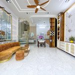 Bán Gấp Nhà Bình Chánh Kết Cấu Hiện Đại Sang Trọng Giá Thanh Lý