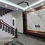 Bán Nhà Đẹp 55M² 3 Mặt Thoáng Ô Tô Vào Nhà Full Nội Thất Gần Phố 4 Tầng, Giá Bán 7.5 Tỷ (Tl)
