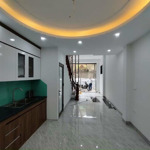 Siêu Hot - Bán Nhà Tây Mỗ 50M 5 Tầng Dân Xây, Ngõ Gần, Cách Oto Tránh 50M. Giá Chỉ 6.9 Tỷ Có Tl