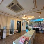 Bán Toà Nhà 9 Tầng Mp Nguyễn Phúc Lai, View Hồ Hoàng Cầu, Lô Góc Siêu Hiếm 112M²,Mặt Tiền7.8M Chỉ 50Tỷ