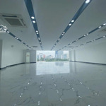 Tòa Nhà Văn Phòng Quận Cầu Giấy Có Thang Máy Tổng Diện Tích 400M2 Giá Cực Rẻ Chỉ Hơn 40 Triệu