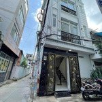 Cho Thuê Nhà Riêng 2 Phòng Ngủ 3 Vệ Sinh 20M2 Tại Thích Quảng Đức, Phú Nhuận, Hcm, 12 Triệu