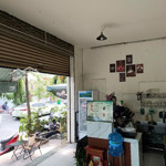 Cần sang quán cafe nguyễn hữu cảnh p22 bt, 5x4m, vỉa hè rộng, đủ đồ, 30tr