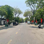 Bán đất mặt tiền trần nguyên đán, dt 95m2, hướng đông nam giá 5,5 tỷ