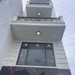 Hẻm oto cách chợ hiệp bình 50m, nhà 2 mặt thoáng, ngang 6 sâu 19,5, 1 trệt 1 lửng 2 lầu sân thượng.