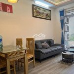 Gia đình cho thuê ch 155 nguyễn chí thanh 61m2, 2pn, 1wc, full nt, có bancon. giá : 11 tr còn tl