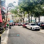 Bán Biệt Thự Dịch Vọng Gần Công Viên Cầu Giấy Xây 4 Tầng 1 Hầm Diện Tích 268M2 Giá Bán 71 Tỷ