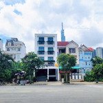 Bán Nhà Góc 2 Mặt Tiền Phạm Ngọc Thạch - Dt: 10 X 20M - 3 Lầu - Hđt: 290 Triệu/Tháng - Giá: 130 Tỷ