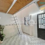 Cho Thuê Nhà Trọ Giá Bán 3,4 Triệu, 25M2 Tại Nguyễn Văn Quỳ, Q7, Hcm Gần Khu Chế Xuất Tân Thuận