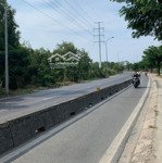 Bán lô đất mặt tiền đường võ chí công gần vòng xoay phú hữu, 748m2 thổ, giá chỉ 60 tỷ