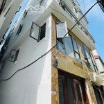 Nhà Mới Đường Phú Diễn - Gần Đường Hồ Tùng Mậudiện Tích45M2 Xây 5 Tầng Nhỉnh 9 Tỷ - Ô Tô Đỗ Cửa -Lô Góc