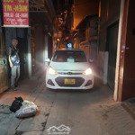 Chính chủ cần bán nhà riêng dt 39m2,mt 4,2m. ngõ 3m. ngõ thông ngõ,đường hoàng mai,quận hoàng mai.
